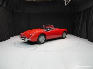Imagen 2/15 de MG MGA Twin Cam (1959)