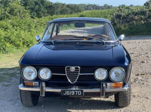 Bild 6/12 von Alfa Romeo 1750 GT Veloce (1970)