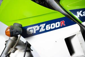 Imagen 21/39 de Kawasaki GPZ 600 R (1985)