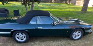Image 16/18 of Jaguar XJS 6.0 V12 (1993)
