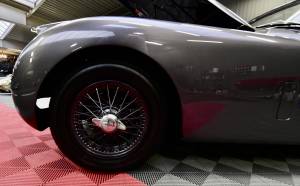 Image 39/46 of Jaguar XK 150 3.4 S OTS (1958)