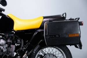 Immagine 15/50 di BMW DUMMY (1988)