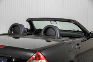 Image 29/45 of Mercedes-Benz SLK 200 (1999)