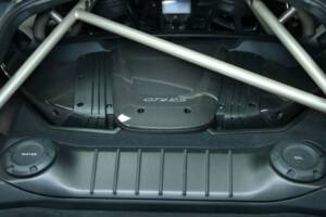 Image 36/50 of Porsche 718 Cayman GT4 RS Weissach (2023)