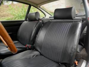 Immagine 17/38 di BMW 1600 GT (1968)