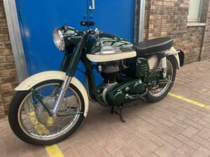 Image 6/17 of Norton DUMMY (1962)