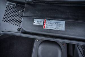 Image 20/63 of Porsche 911 Carrera 4S (2004)