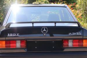Immagine 7/50 di Mercedes-Benz 190 E 2.3-16 (1986)