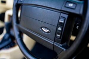 Image 32/50 of Aston Martin Virage Volante (1997)
