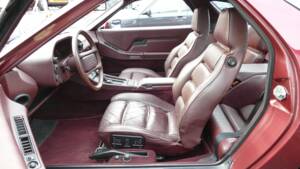 Image 14/18 of Porsche 928 S (1982)
