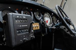 Image 13/17 of Bentley Mark VI Special (1950)