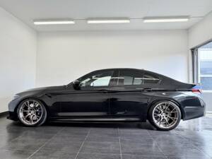 Image 8/31 of BMW M5 xDrive (2021)