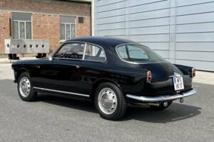 Image 19/21 of Alfa Romeo Giulietta Sprint (1957)