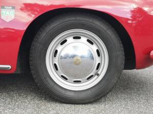 Image 35/63 of Porsche 356 C 1600 (1963)