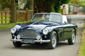 Image 3/22 of Aston Martin DB 2&#x2F;4 Mk III (1958)