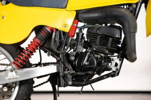 Image 25/46 of Suzuki PE 175 (1981)