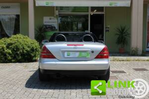 Image 3/10 of Mercedes-Benz SLK 200 Kompressor (1997)