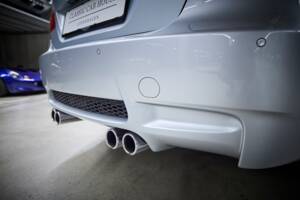 Image 23/100 of BMW M3 (2006)