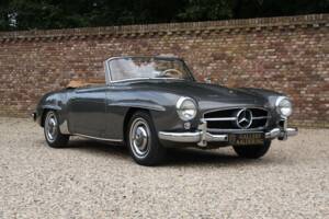 Image 40/50 of Mercedes-Benz 190 SL (1956)