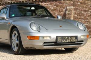 Imagen 34/50 de Porsche 911 Carrera (1996)