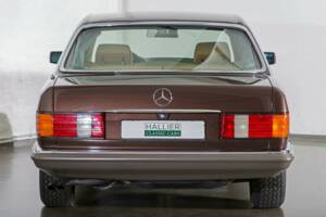 Image 4/20 of Mercedes-Benz 500 SEL (1982)
