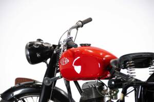 Bild 14/50 von Gilera 150 Sport (1951)