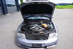 Image 48/52 of Audi RS4 Avant (2001)
