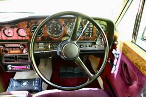 Bild 24/50 von Rolls-Royce Silver Shadow I (1977)