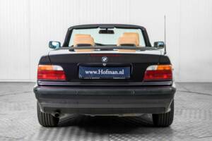 Bild 14/50 von BMW 318i (1996)