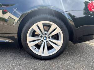 Bild 30/99 von BMW 650i (2007)