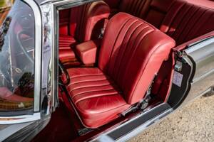 Image 38/86 of Mercedes-Benz 300 SE (1965)