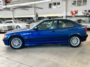 Imagen 6/51 de BMW 323ti Compact (1998)