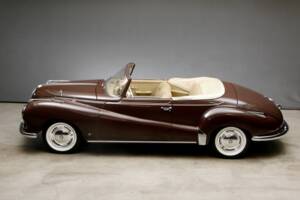 Image 3/26 of BMW 502 Autenrieth (1955)