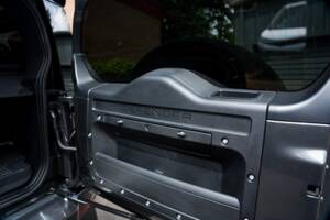 Image 6/61 de Land Rover Defender 110 D200 AWD (2023)