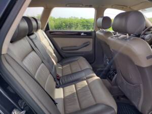 Image 9/9 de Audi A6 2.5 TDI allroad quattro (2005)
