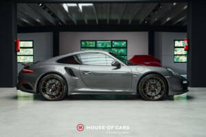 Image 5/25 of Porsche 911 Turbo S Exclusive (2018)