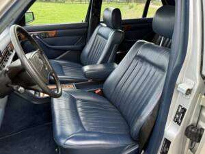 Bild 19/20 von Mercedes-Benz 500 SEL (1985)
