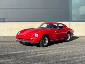 Afbeelding 14/18 van Ferrari 275 GTB (1965)