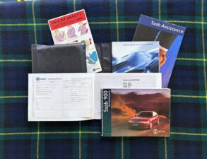 Image 21/28 de Saab 900 Turbo S 16V (1998)