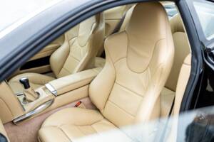 Afbeelding 25/50 van Aston Martin V12 Vanquish S (2007)