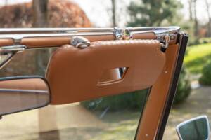 Image 14/35 de Mercedes-Benz 230 SL (1963)