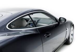 Immagine 10/26 di Jaguar XKR (2007)