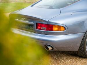 Image 18/74 of Aston Martin DB 7 GT (2004)