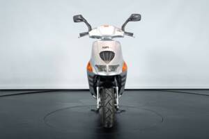 Image 3/29 de Aprilia SR 50 (1994)