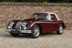 Immagine 10/50 di Jaguar XK 150 SE DHC (1958)