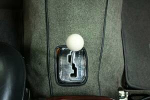 Image 19/30 of Mercedes-Benz 250 SE (1966)