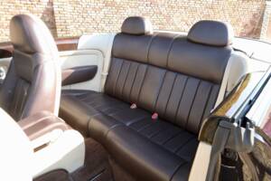 Image 32/50 de Bentley Azure (2008)