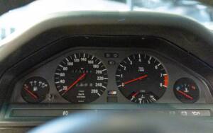 Bild 19/34 von BMW M3 Sport Evo (1990)