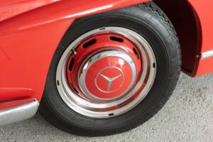 Image 22/47 de Mercedes-Benz 300 SL Roadster (1959)