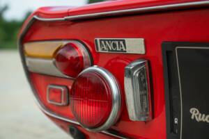 Image 23/50 of Lancia Fulvia Safari (1976)